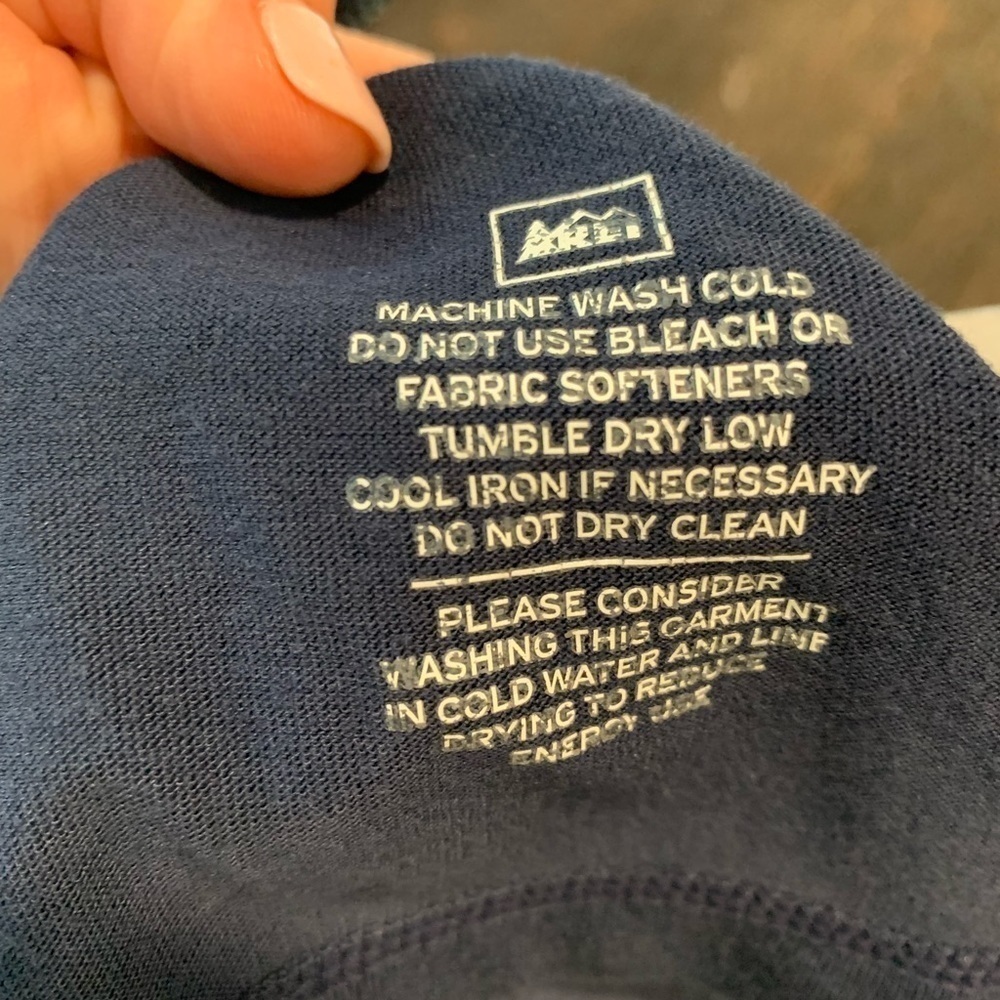 REI navy blue- 100% polyester shirt - XL - Picture 2 of 5